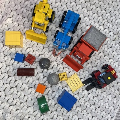 Bob the Builder Set of 4 Cartoon Construction truck Toy Vehicles 