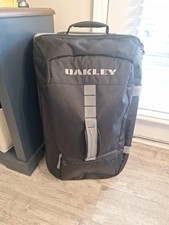 Oakley 27” Tall Black Rolling Travel Bag Luggage Suitcase on Wheels w/ Handle 