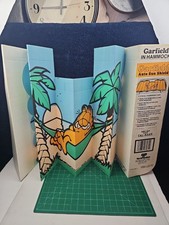 VTG 1978 Garfield Auto Sun Shade “Garfield in Hammoc” Made in USA