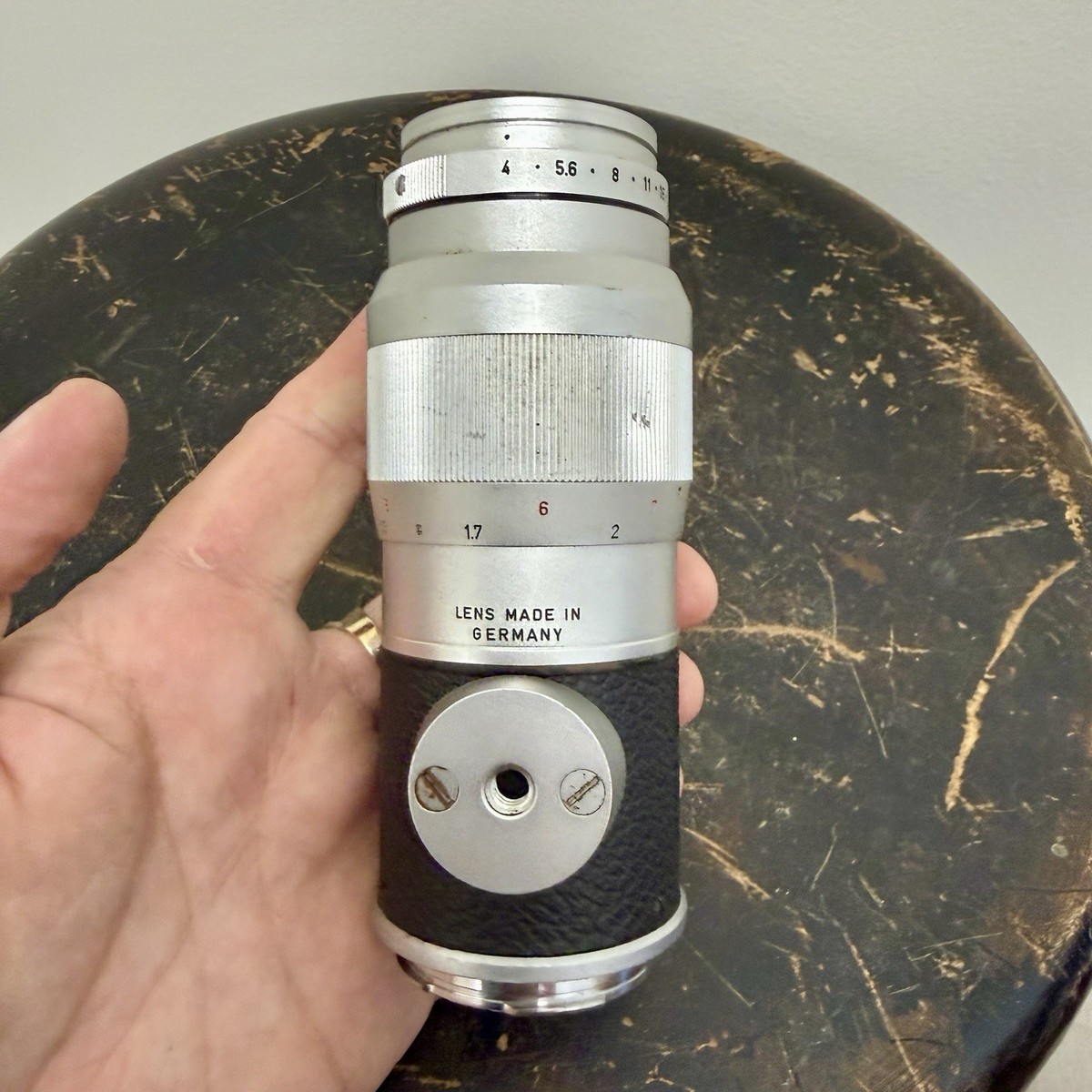 Vintage Leica Leitz Wetzlar Elmar 135mm f/4 Telephoto Camera Lens
