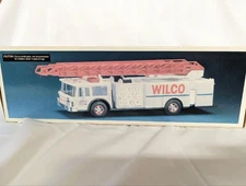Vintage 1990 Wilco Toy Fire Truck Bank w / Lights Sirens New in Original Box