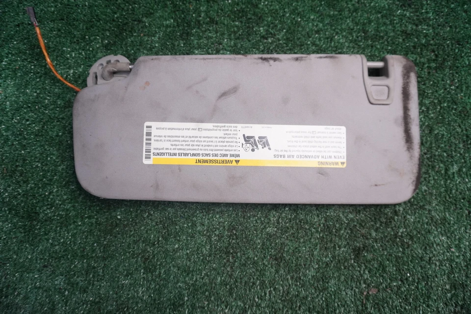 Parasol Saturn Outlook 2007 2008 lado del pasajero fabricante de equipos originales 1 pieza Foto 3 de 3