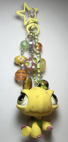 Handmade Littlest Pet Shop Keychain W/#618 Turtle
