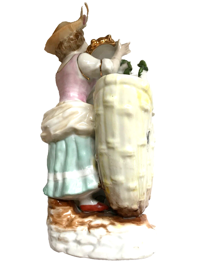 VINTAGE UCAGCO RENAISSANCE LADY FIGURE PLAYING TAMBORINE eBay