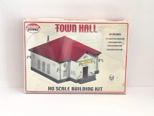 Town Hall - H0 - Model Power item 400