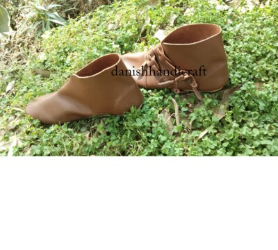 Leather toggle boots Renaissance footwear Historical costume boots