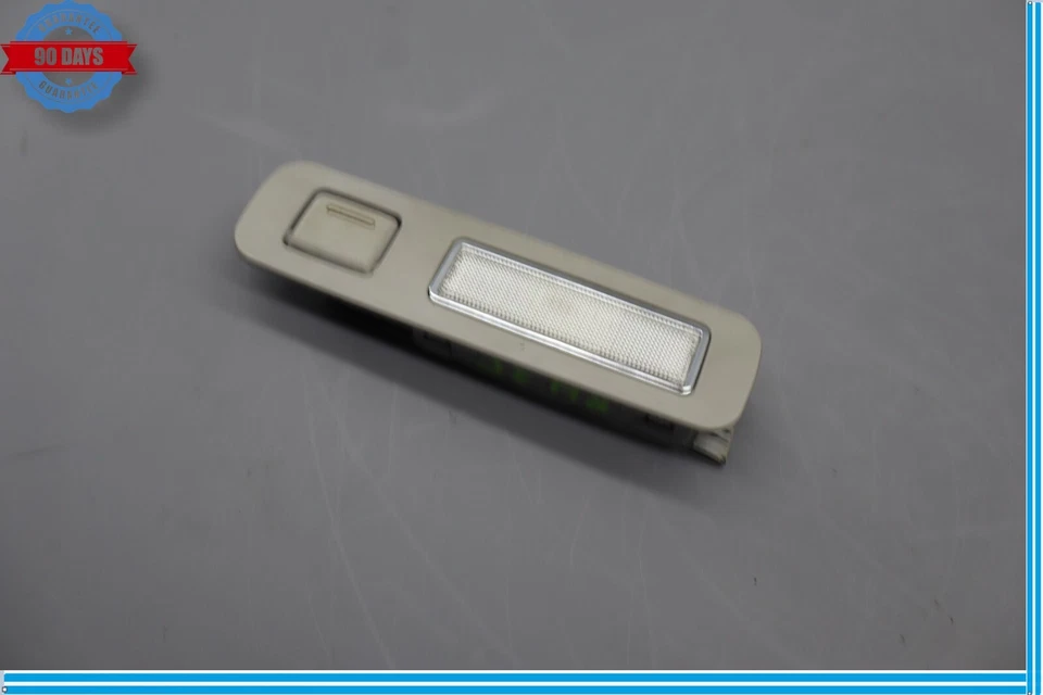 07-14 Luz Domo Trasera Derecha Mercedes W216 CL63 AMG CL550 CL600 Negro Fabricante Original Foto 2 de 4