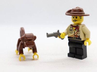 Johnny Thunder w/ Monkey 5986 5987 5958 Adventurers Desert LEGO  Minifigure