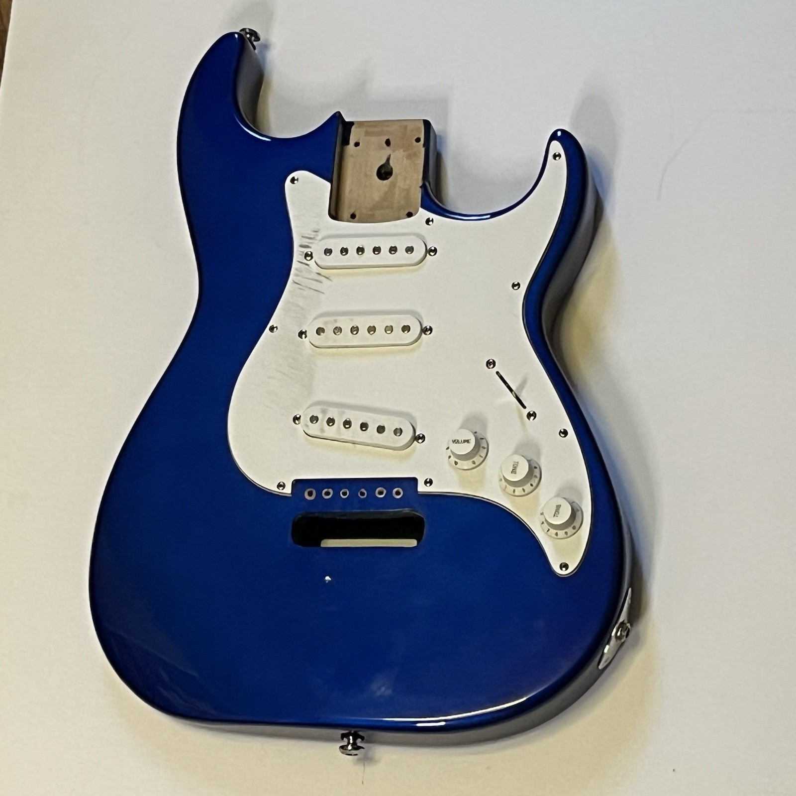 Samick Guitar Body Blue Sparkle Metallic Lake Placid Stratocaster