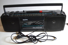 sanyo model M7024A casette tape am fm boom box works
