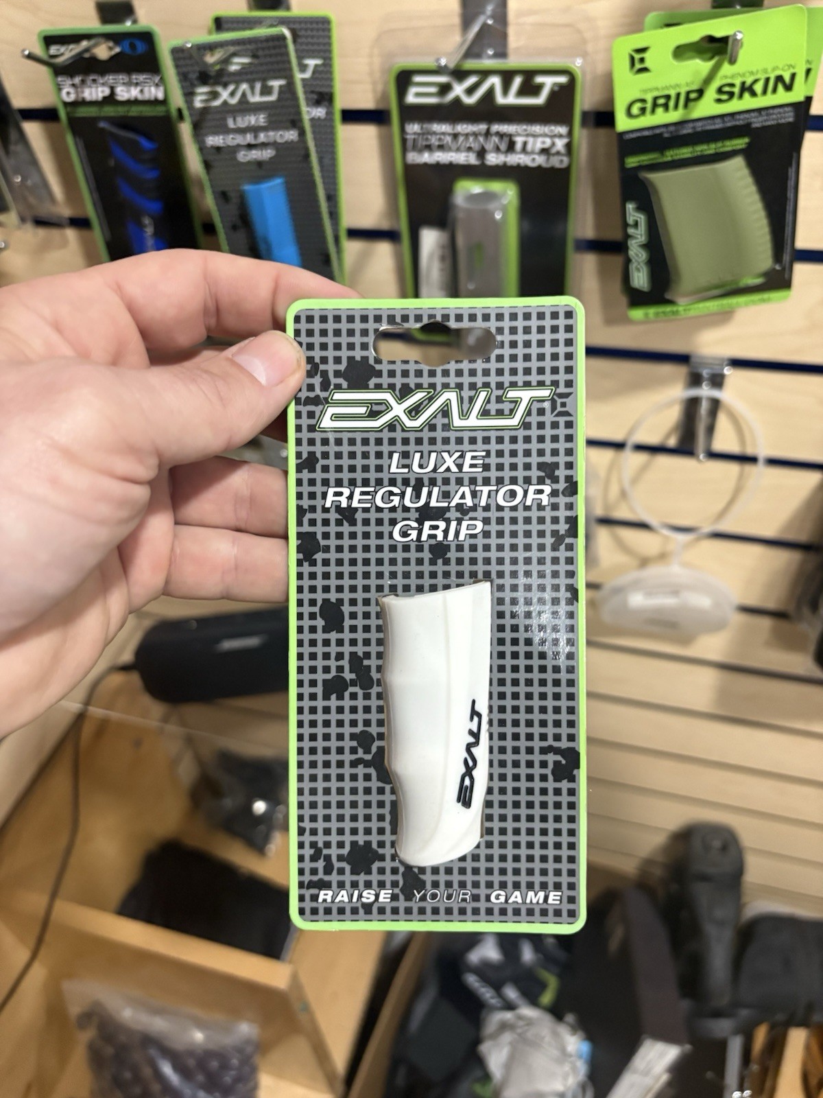 NEW Exalt Luxe Regulator Grip - White LAS