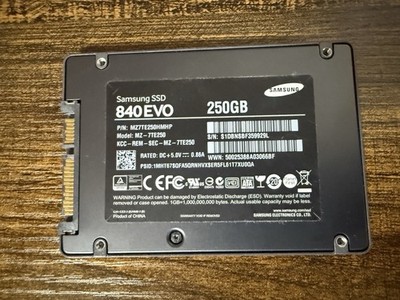 Samsung 840EVO 2,5  250 GB SSD 67% Health
