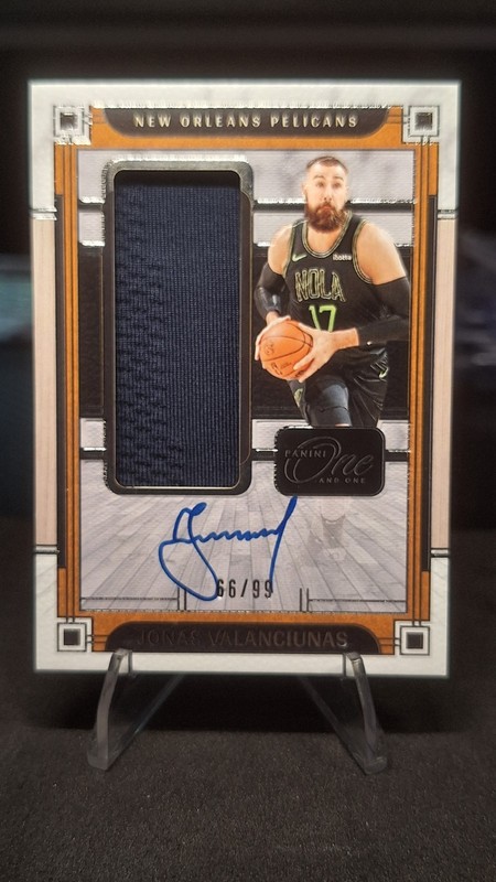 JONAS VALANCIUNAS Patch On Card Autograph /99 - 2023 Panini One Basketball