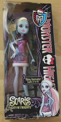 DAMAGED BOX/LOOSE ITEM/NEW DOLL Monster High Scaris Abbey Bominable 2012