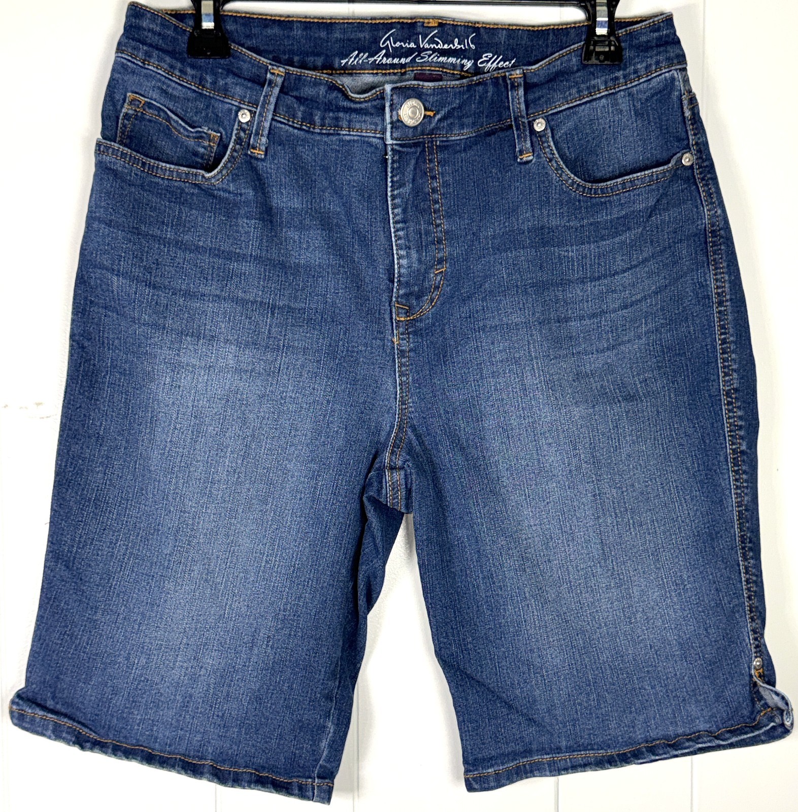 Gloria Vanderbilt All-Around Slimming Effect Mid-Rise Bermuda Jean Shorts 12