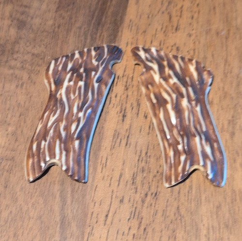 P.08 Luger FRANZITE faux stage grips 