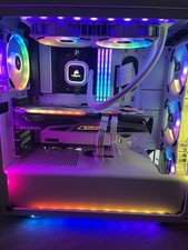 Custom gaming Pc ICUE Corsair RX 6700 Xt 12 GB Ryzen 7 5700X 32 GB DDR4 3600