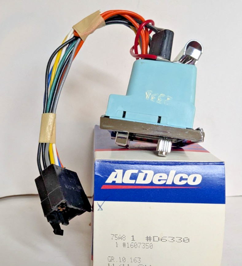 NOS AC DELCO (GM) WIPER/WASHER SWITCH 1974-1979 CADILLAC 1607350 D6330