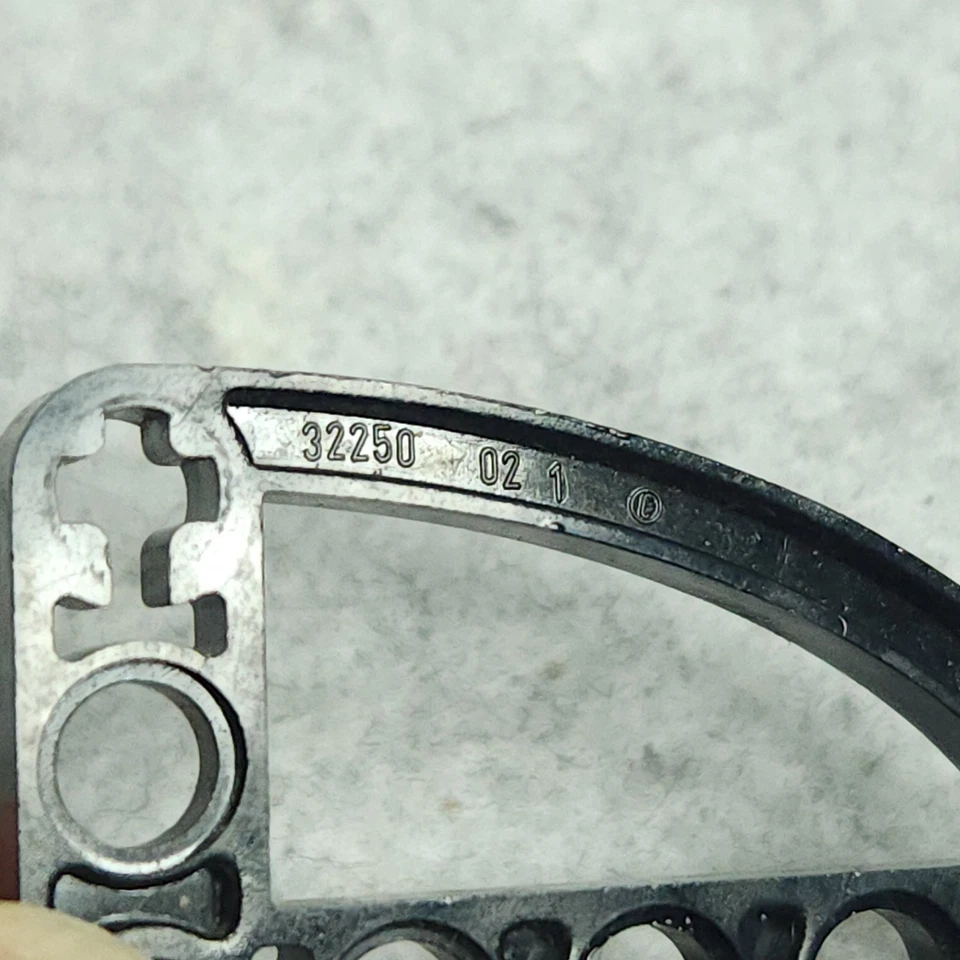 LEGO 32250 Technic Negro x4 Viga 3x5x0.5 Doblado 90 Grados Cuarto Elipse 65714 Foto 4 de 4