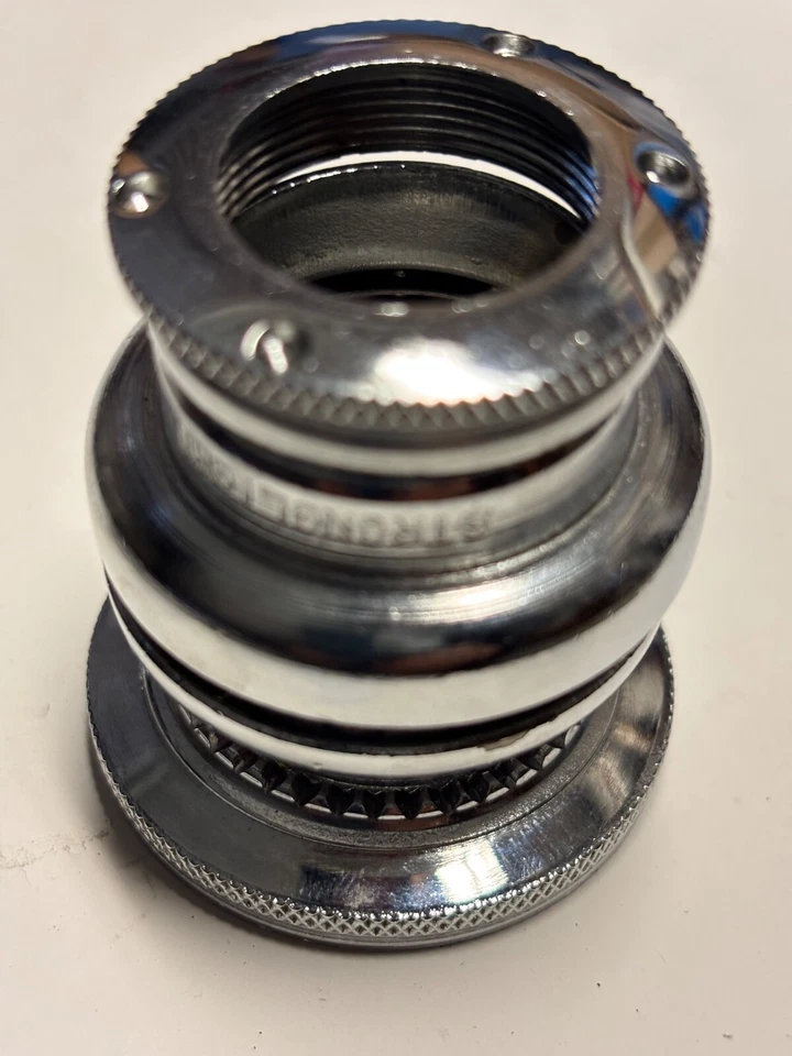 Auriculares NOS Stronglight P3 roscados franceses 1" Foto 2 de 3