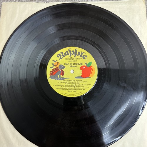 Son of Dracuia Soundtrack LP Harry Nilsson Ringo Starr 1974 Rapple Records - Picture 6 of 13