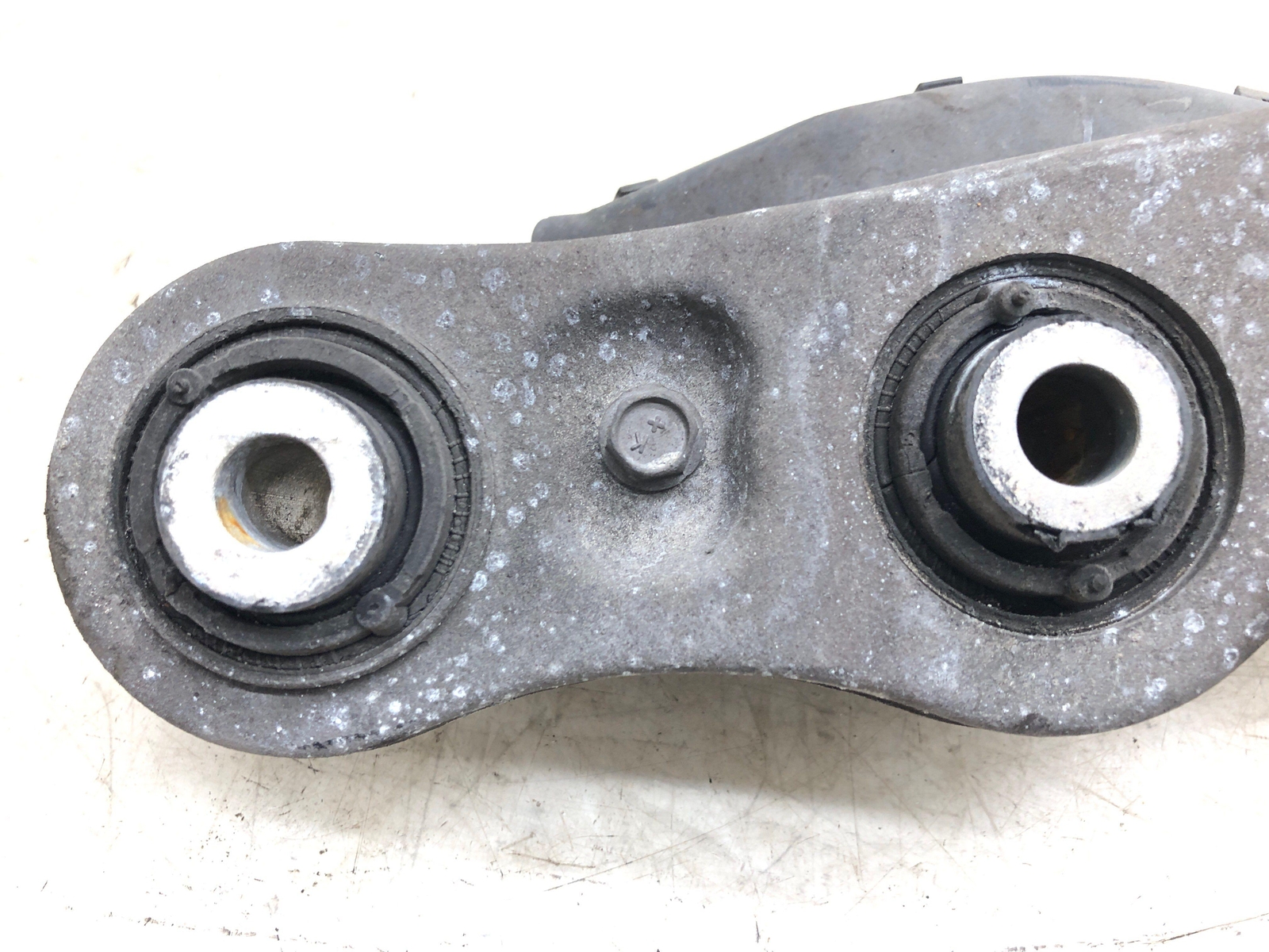 2006-2012 BENTLEY CONTINENTAL OEM RIGHT REAR UPPER CONTROL ARM