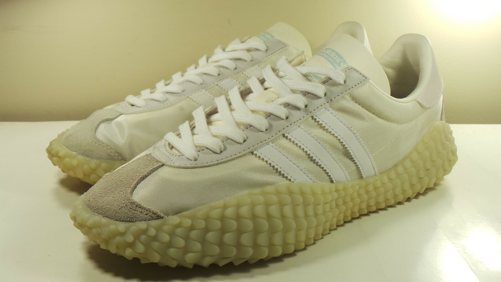 Size 10.5 - adidas Kamanda Country 