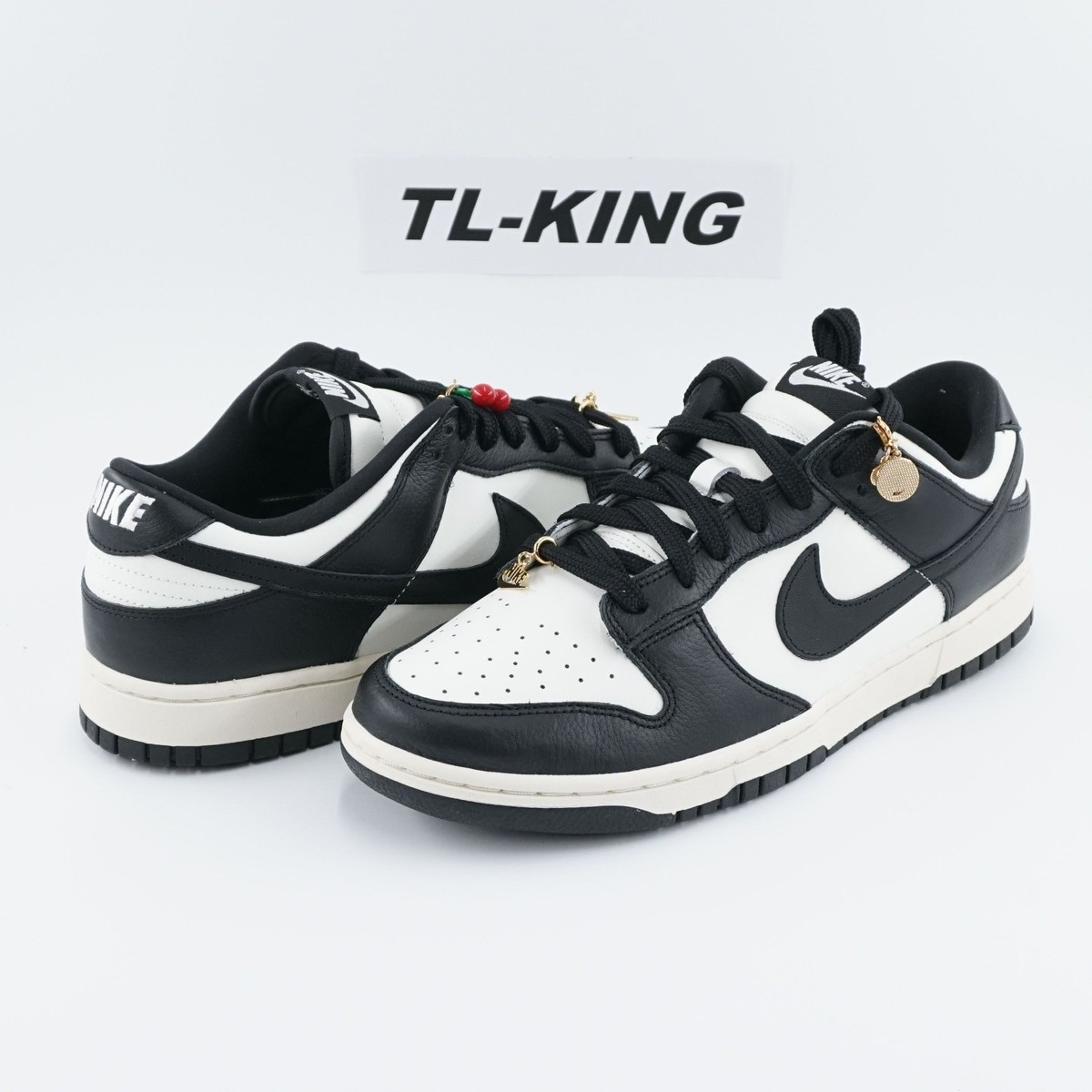 Nike Dunk Low SE Cherry Charm Pack Panda Limited Edition Rare 