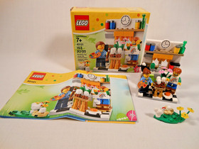 LEGO Holiday Painting Easter Eggs 40121 Complete w/Box & Instructions