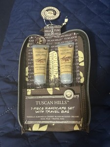 HANDCARE TRAVEL SET IN ZIPPERED BAG TUSCAN HILLS