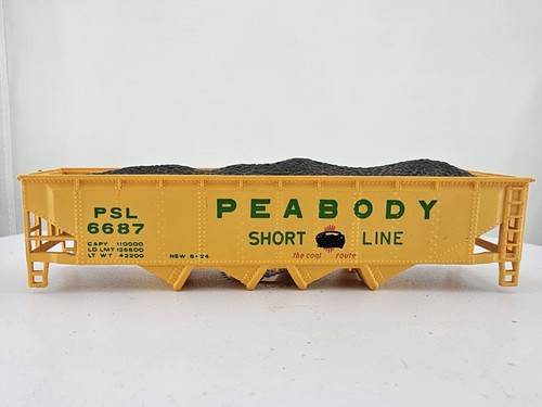 HO Scale Peabody Short Line 4 Bay Hopper Car with Load PSL 6687 *no Trucks