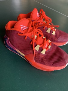 giannis basketball shoes youth