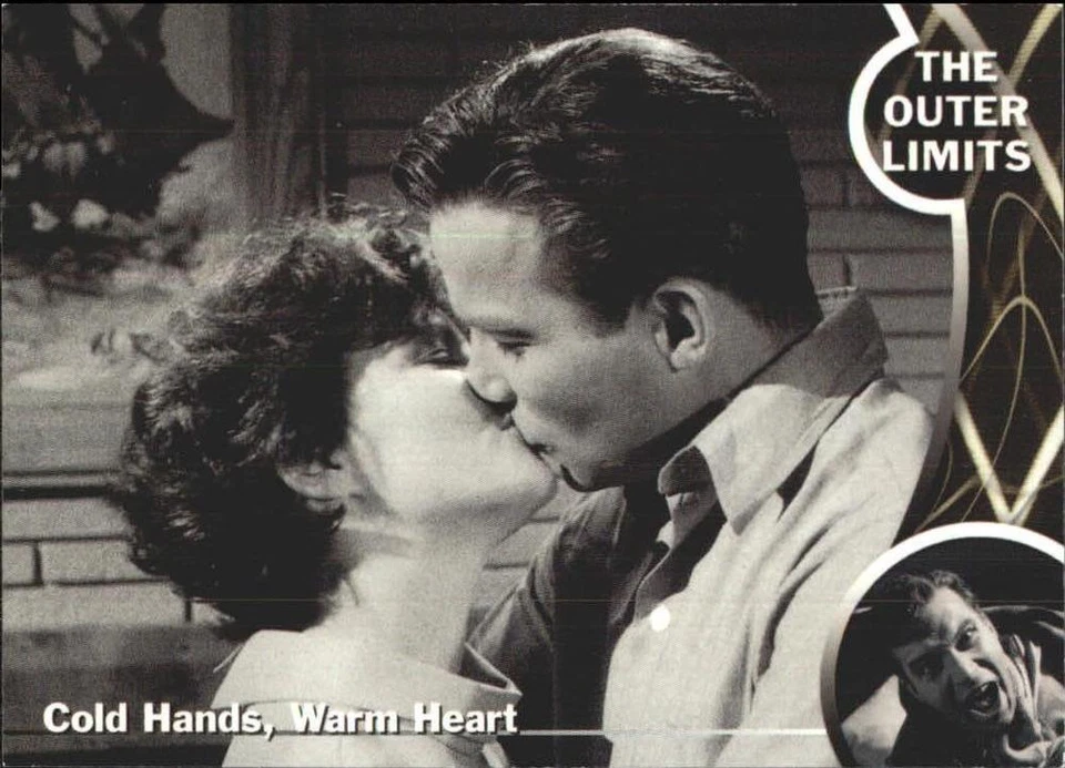 The Outer Limits PREMIERE EDITION BASE / BASIC CARDS 1 TO 73 BY RITTENHOUSE - Image 3 of 4