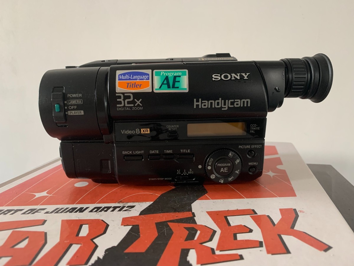 SONY CCD-TR411E ANALOGUE CAMCORDER (8mm Video 8 Playback SP/LP