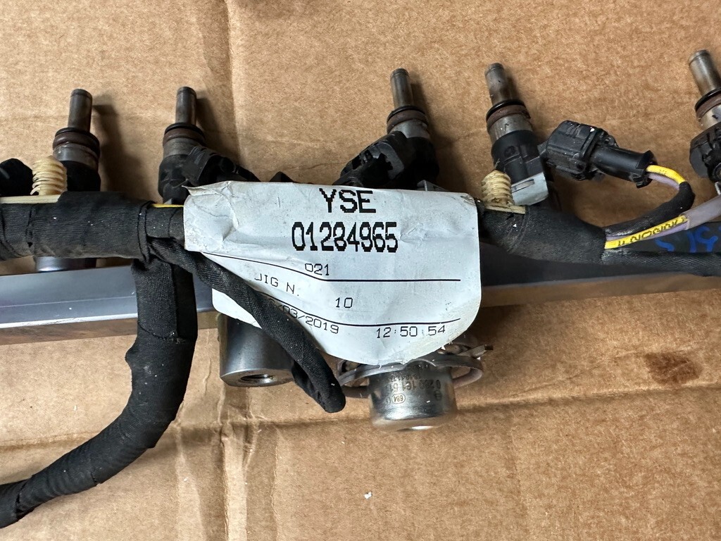 17-25 Mclaren 720S 720 2020 Fuel Injector Rails Set