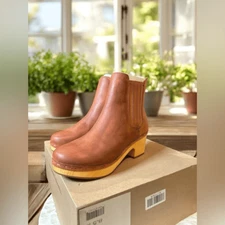 Frye Odessa Chelsea Clog Boots Womens Size 8.5 Rust