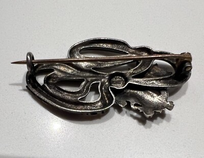 Broche Ancienne Vintage En Métal Argenté - Bijou Rétro - Occasion