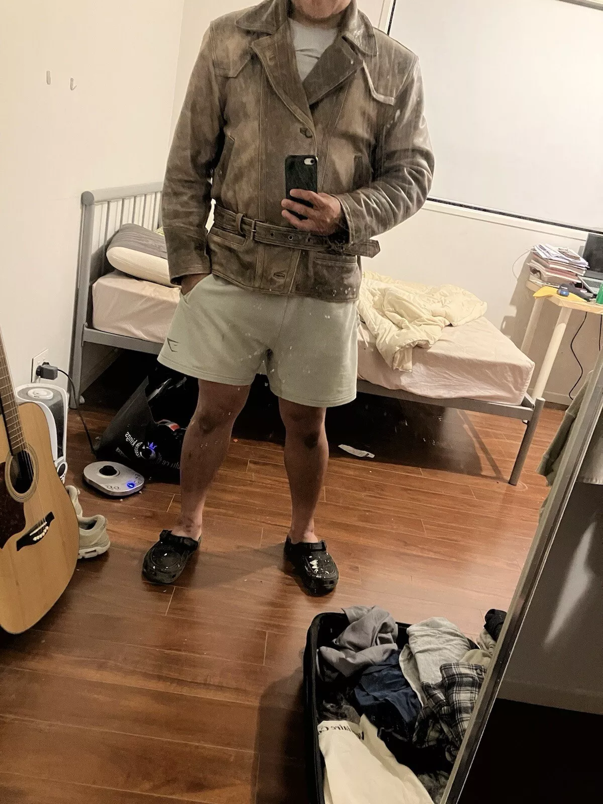 Picture 1 of 11