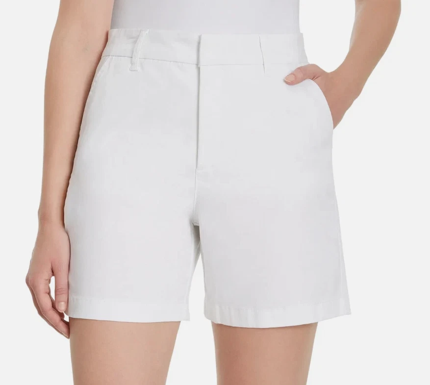 Gloria Vanderbilt Ladies' Chino Shorts size 14