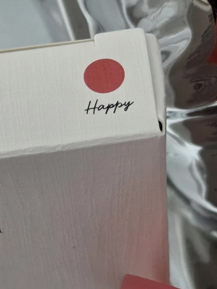 Rare Beauty Soft Pinch Matte Bouncy Blush Shade Happy Brand new in Box - Image 3 of 4