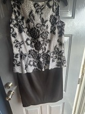 S.L. Fashions Women's Sleeveless Size 12 Dress Black/White Floral Polyester