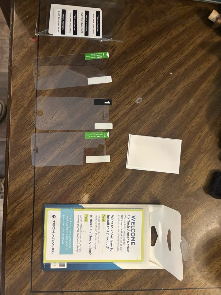 Apple iPhone 5/5s/5c 3 Pack Screen Protector - Image 2 of 2