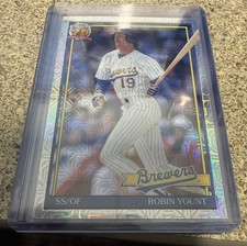 Robin Yount Chrome Mojo Refractor 2026 Topps Series 1 Milwaukee Brewers #91C-68 