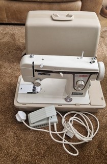 Vintage Janome New Home 525 Sewing Machine Complete Motor Needs Attention