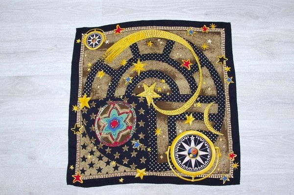 Unisex Louis Feraud Scarf Silk 82x82