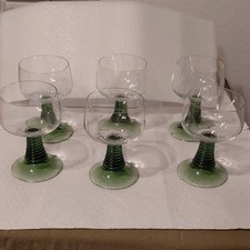 Set of 6 Vintage German Green Stem Beehive Wine Glasses. .25l z