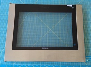 Siemens HB78L570/04 Backofen Tür Frontglasscheibe Aussenscheibe 00473681