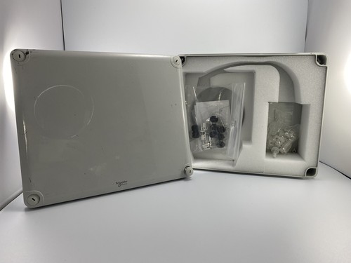 SCHNEIDER ELECTRIC WeatherProof Electrical Box AN01 - Picture 3 of 3