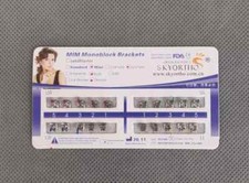 Staffa metallica ortodontica dentale MIM monoblocco Mini Roth 022 3 ganci base rete