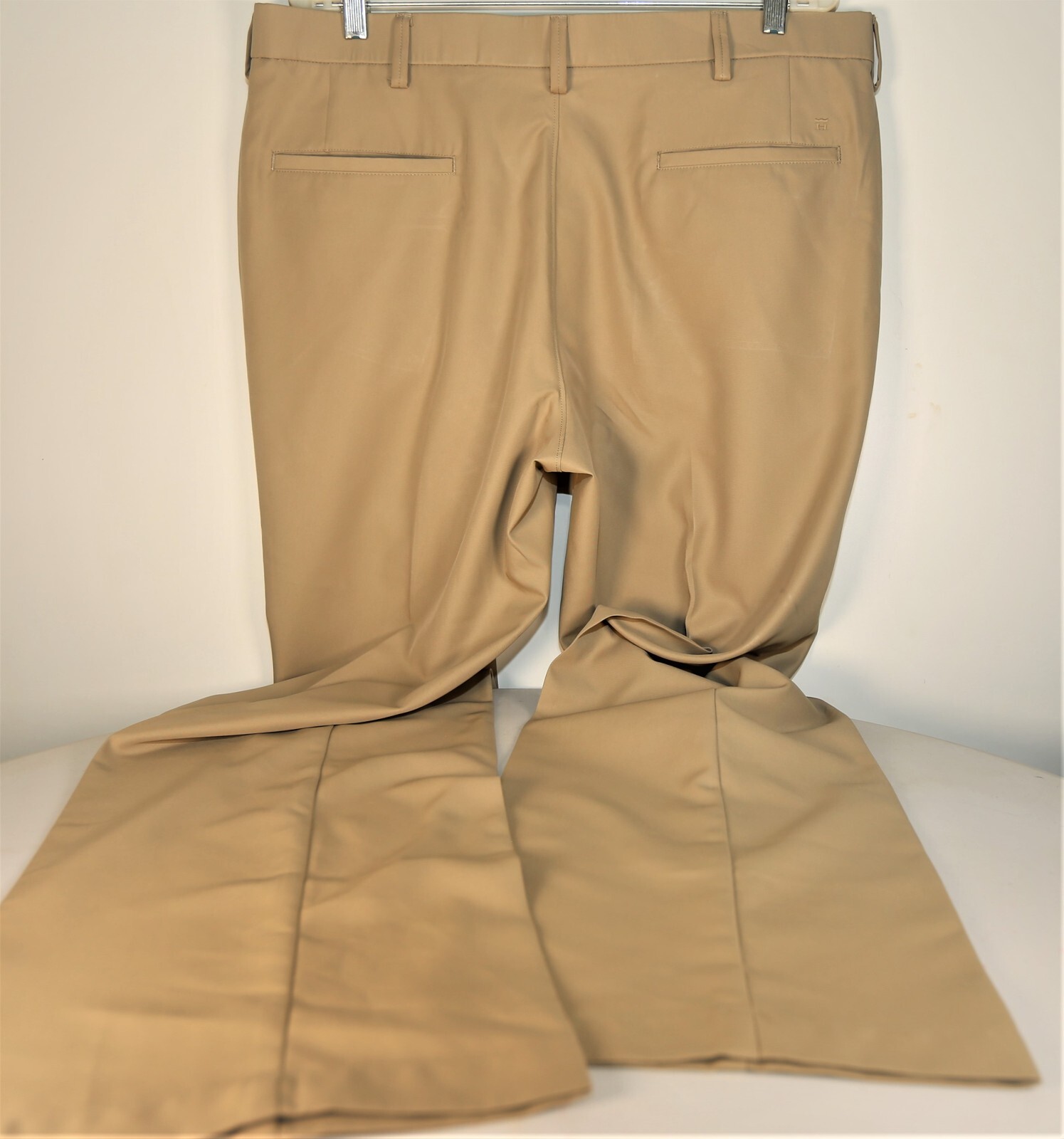 Haggar Men's Dress Pants Beige Straight Fit Flat Front 38 x 32